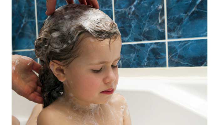 Elementos-negativos-con-uso-de-shampoo-para-niño