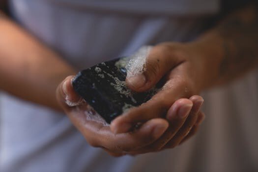 Natural sex lubricants: plant oils vs. silicone vs. water-based lubes