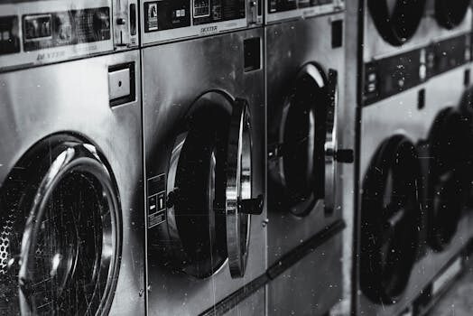 Toxin-free laundry: natural bleach alternatives to harsh chlorine